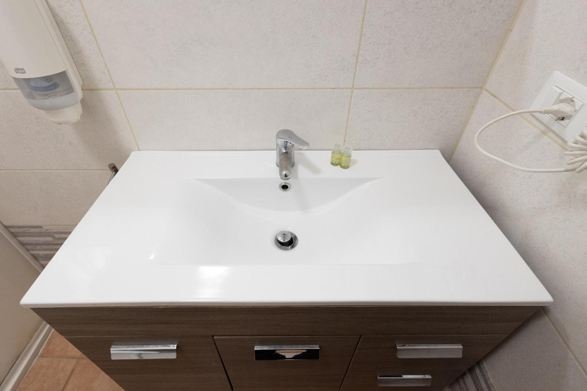 Tourist House Bologna Pratellino - Self Check-In Apartment Luaran gambar